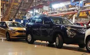2018 Tata Safari Sport 4